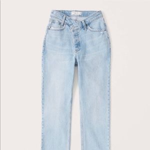 Abercrombie Curve Love High Rise Dad Jeans